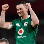 Does play stop in rugby?