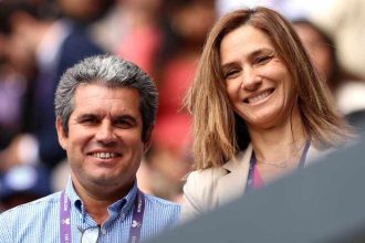 La quête épique de Carlos Alcaraz et de l'entraîneur Ferrero pour la suprématie sur terre battue.
