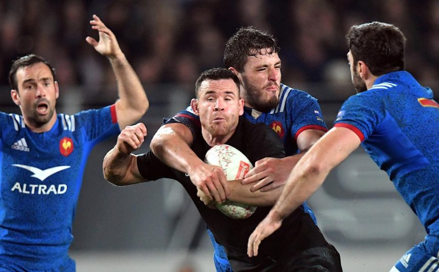 Why is rugby safer without pads?