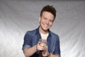 Michel Teló deu sua primeira “fugidinha” aos 15 anos, diz cantor a ...