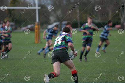 What is the right wing in rugby?